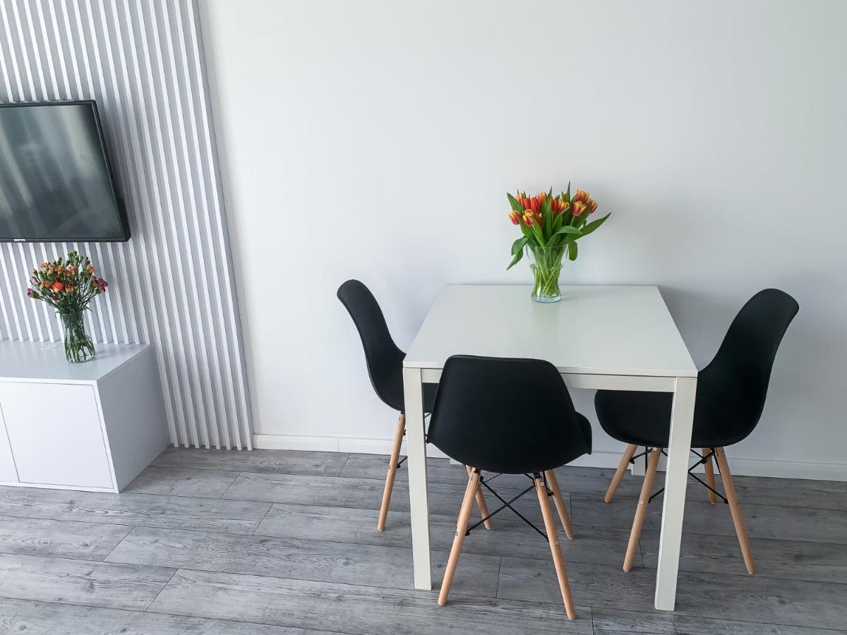 Appartement Wygodny Apartament Mokotow Sluzewiec Ul Cybernetyki Warschau